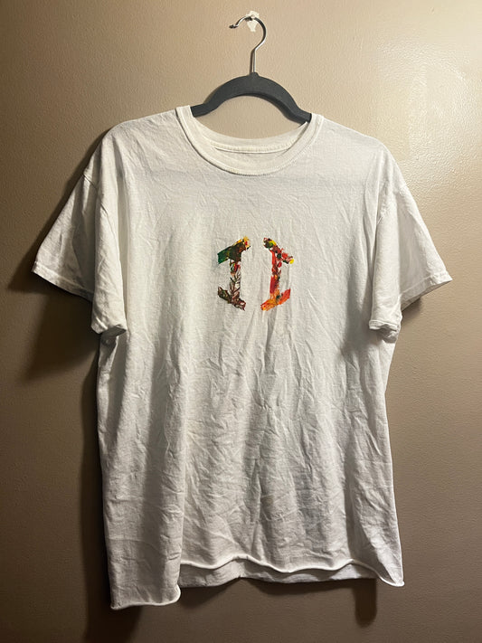 Leaf Print Logo T Shirt